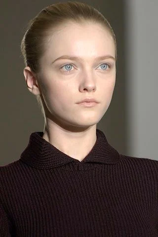 Look 10